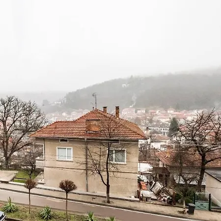 Явор Apartment Tryavna Exterior photo